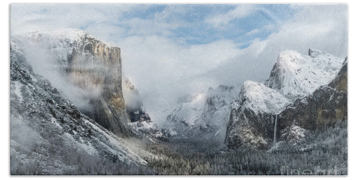 Landscape Beach Sheet featuring the photograph Peaceful Moments - Yosemite Valley by Sandra Bronstein