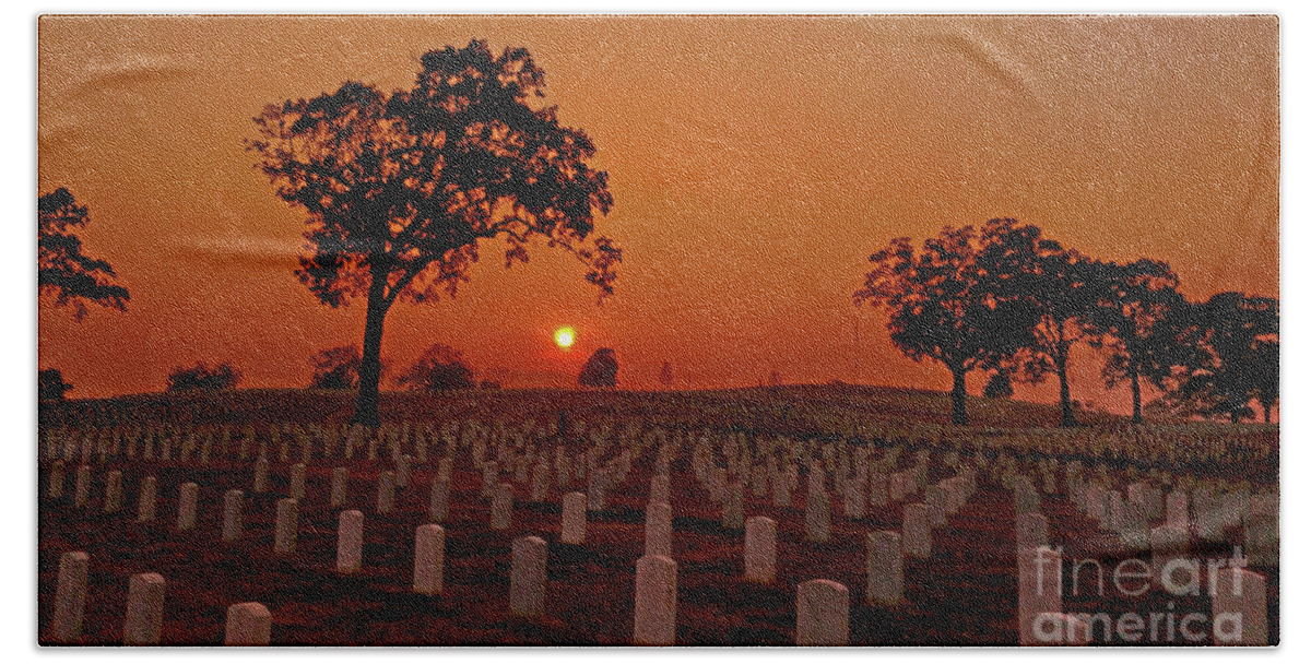 Chattanooga National Cemetery Beach Sheet featuring the photograph Peaceful Sunset by Geraldine DeBoer