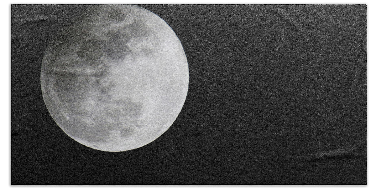 Penumbral Eclipes Beach Towel featuring the photograph Penumbral Eclipes 2017 by Brook Burling
