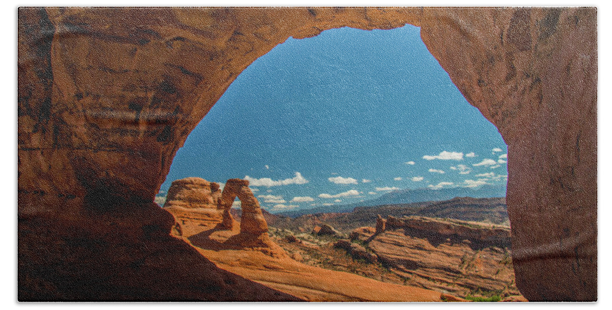 National Park Beach Towel featuring the photograph Perfect Frame by Doug Scrima