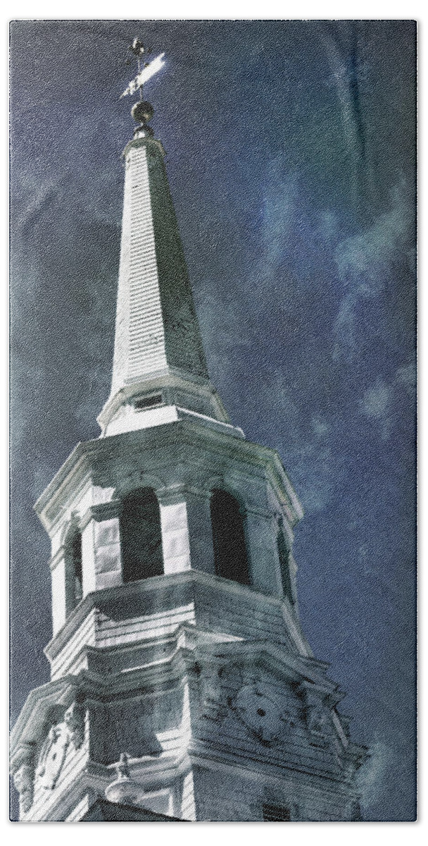 Philadelphia Beach Towel featuring the photograph Philadelphia Christ Church by Scott Wyatt