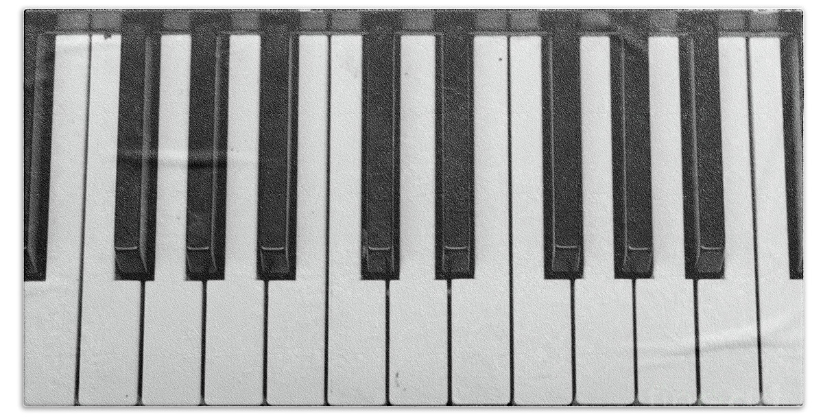 At the Beach, Piano Keyboard 1: White Keys