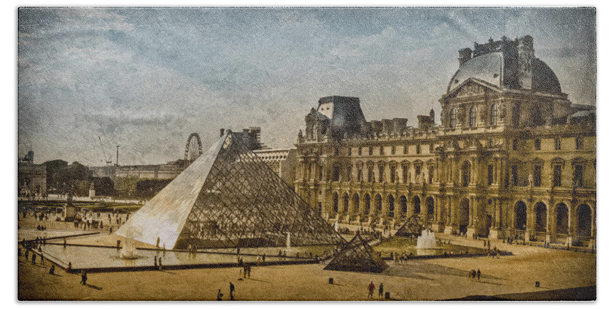 France Beach Sheet featuring the photograph Paris, France - Pyramide by Mark Forte
