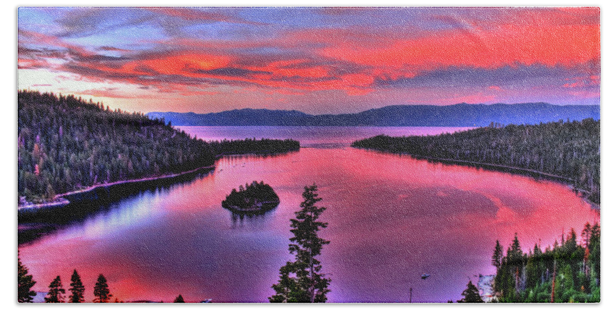 Lake Beach Sheet featuring the photograph Red Tahoe by Scott Mahon