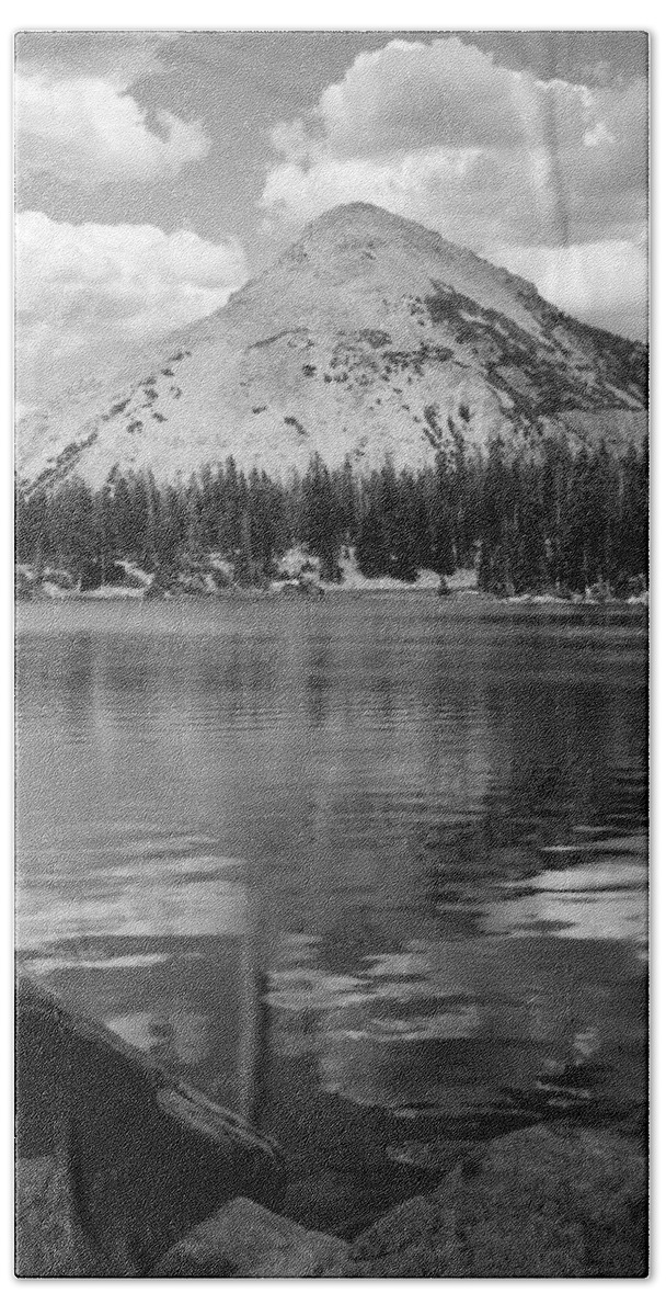 Water Beach Towel featuring the photograph Reids Peak Black and White by Brett Pelletier