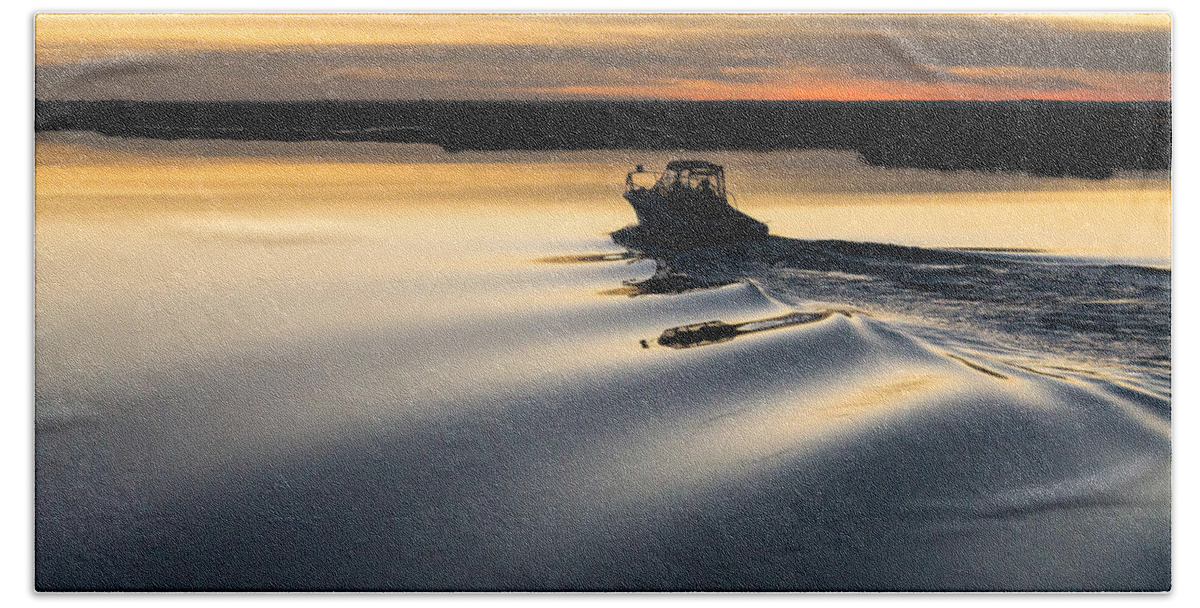 New Jersey Beach Sheet featuring the photograph Ripples by Kristopher Schoenleber