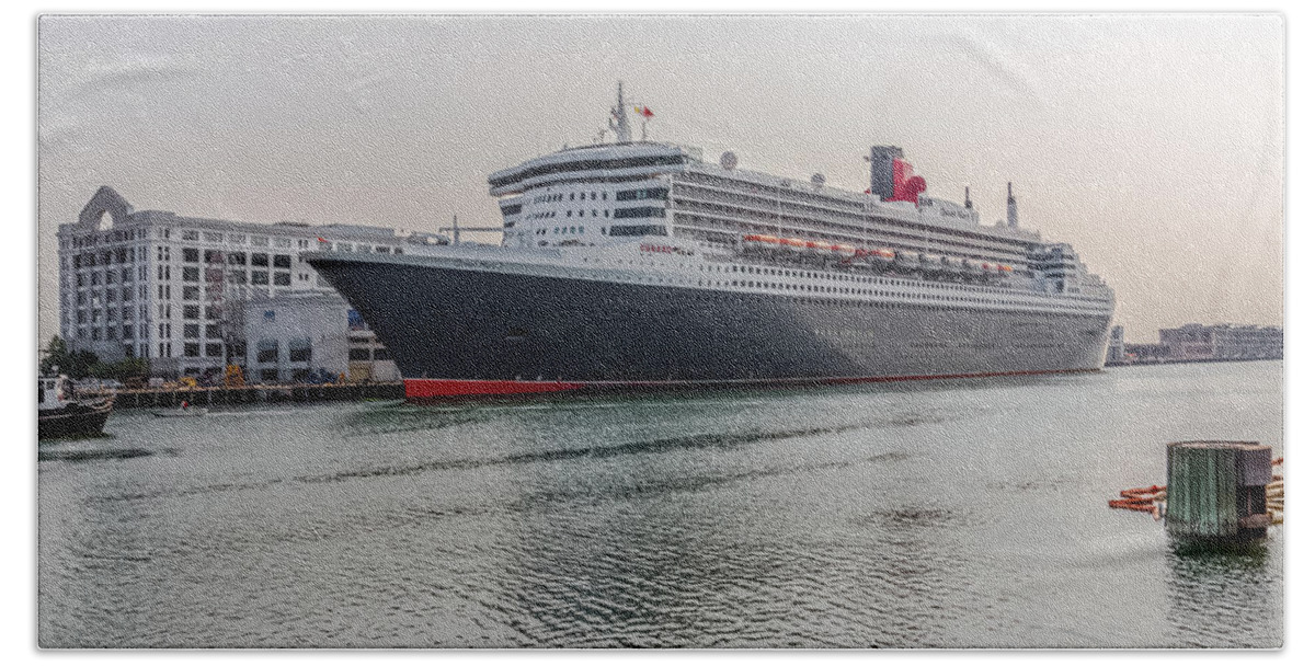 queen Mary 2 Beach Towel featuring the photograph RMS Queen Mary 2 by Brian MacLean
