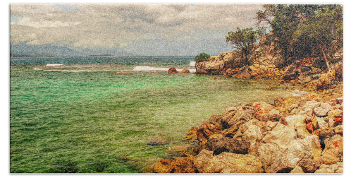 Labadee Beach Sheet featuring the photograph Rocky Coast by Mick Burkey