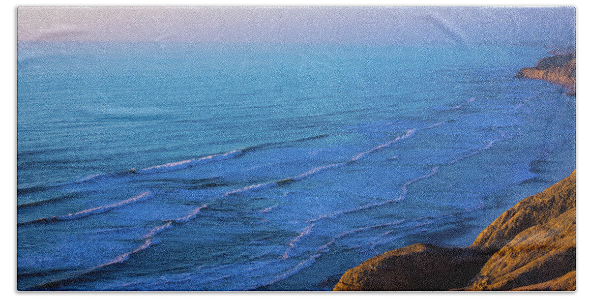 Landscape Beach Sheet featuring the photograph San Diego Coast by Bruce Pritchett