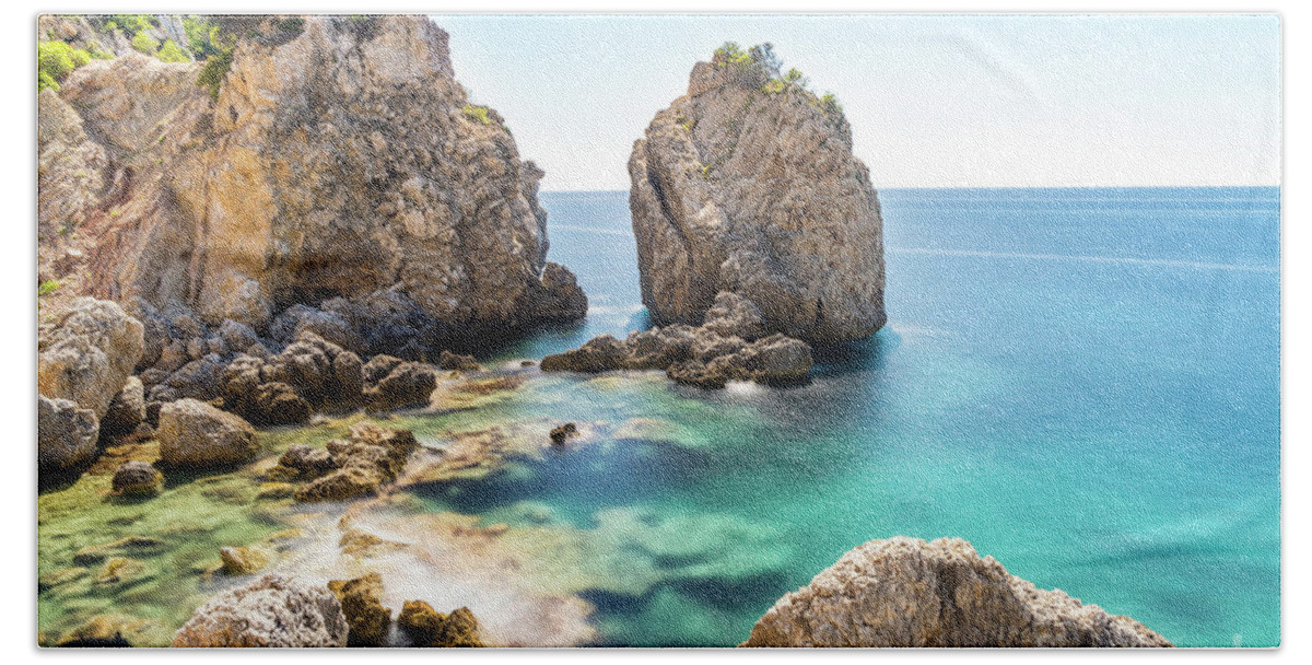 Santa Ponsa Beach Sheet featuring the photograph Santa Ponsa, Mallorca, Spain by Hans- Juergen Leschmann