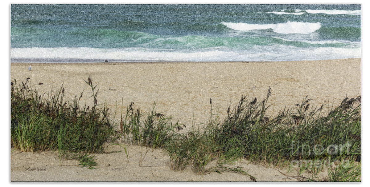 Seashore Retreat Beach Towel featuring the photograph Seashore Retreat by Michelle Constantine
