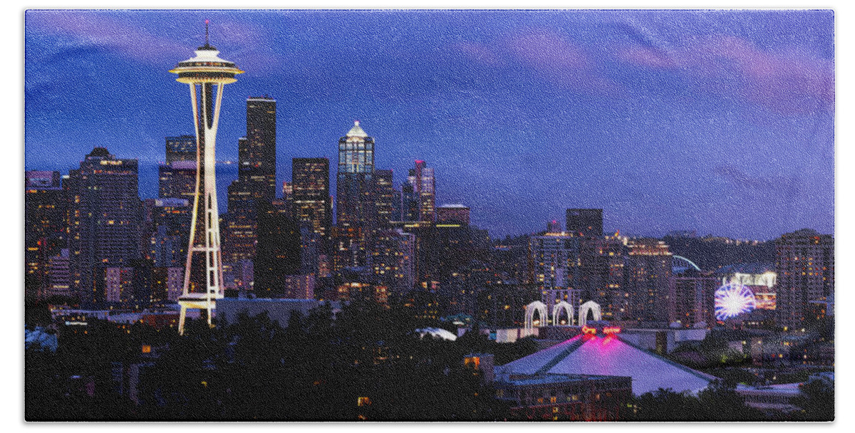 Seattle Beach Towel featuring the photograph Seattle Skyline 5 by Paul Riedinger