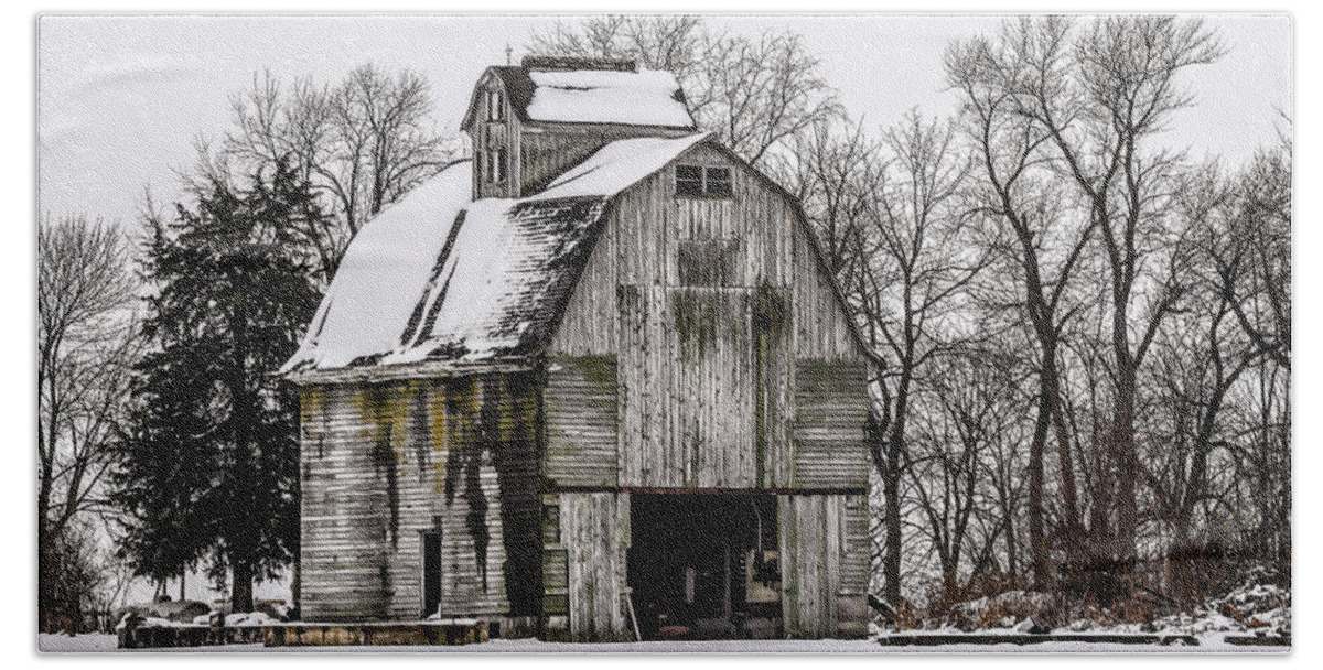 Iowa Beach Towel featuring the photograph Snow On Barn by Ray Congrove