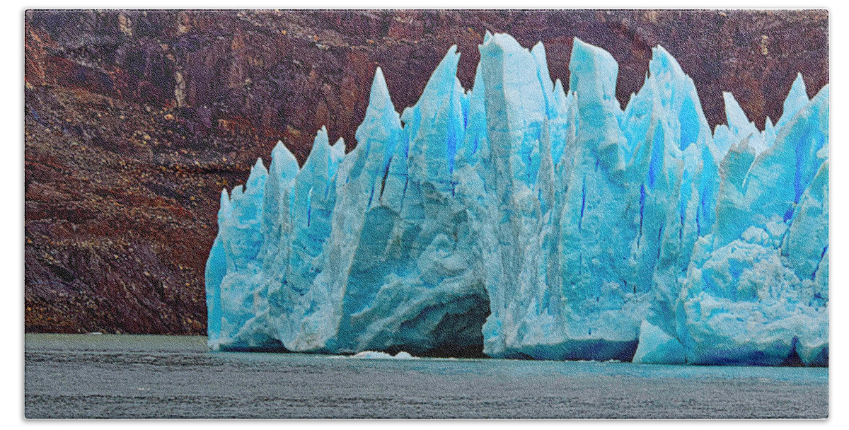 Blue Glacier Beach Sheet featuring the photograph Spires of Blue by Richard Gehlbach