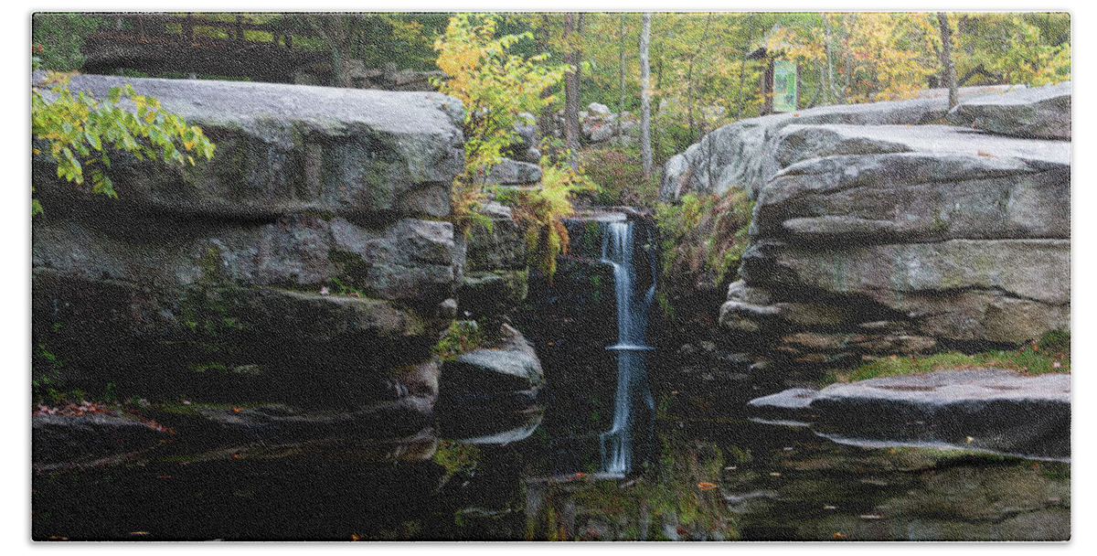 Waterfall Beach Sheet featuring the photograph Split Rock in October #1 by Jeff Severson