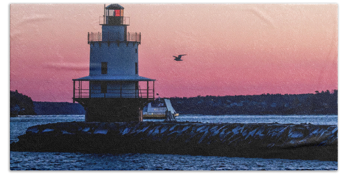 Spring Point Ledge Lighthouse Beach Towel featuring the photograph Sun Rise at Spring Point by Darryl Hendricks