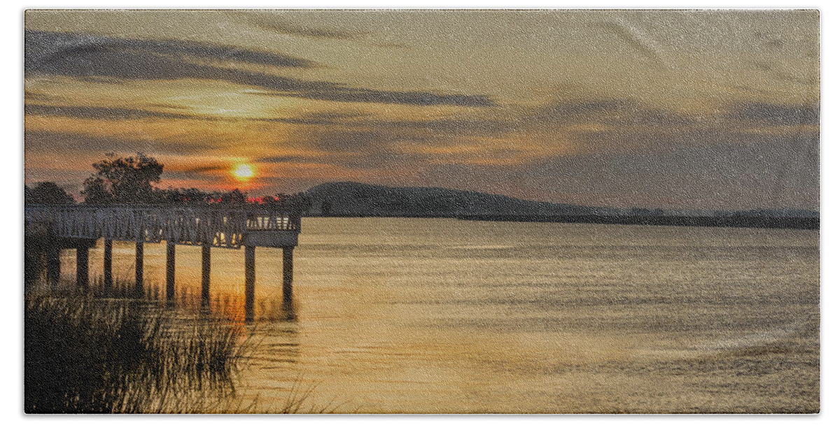 Boat Ramp Beach Towel featuring the photograph Sunrise Belden Landing by Bruce Bottomley