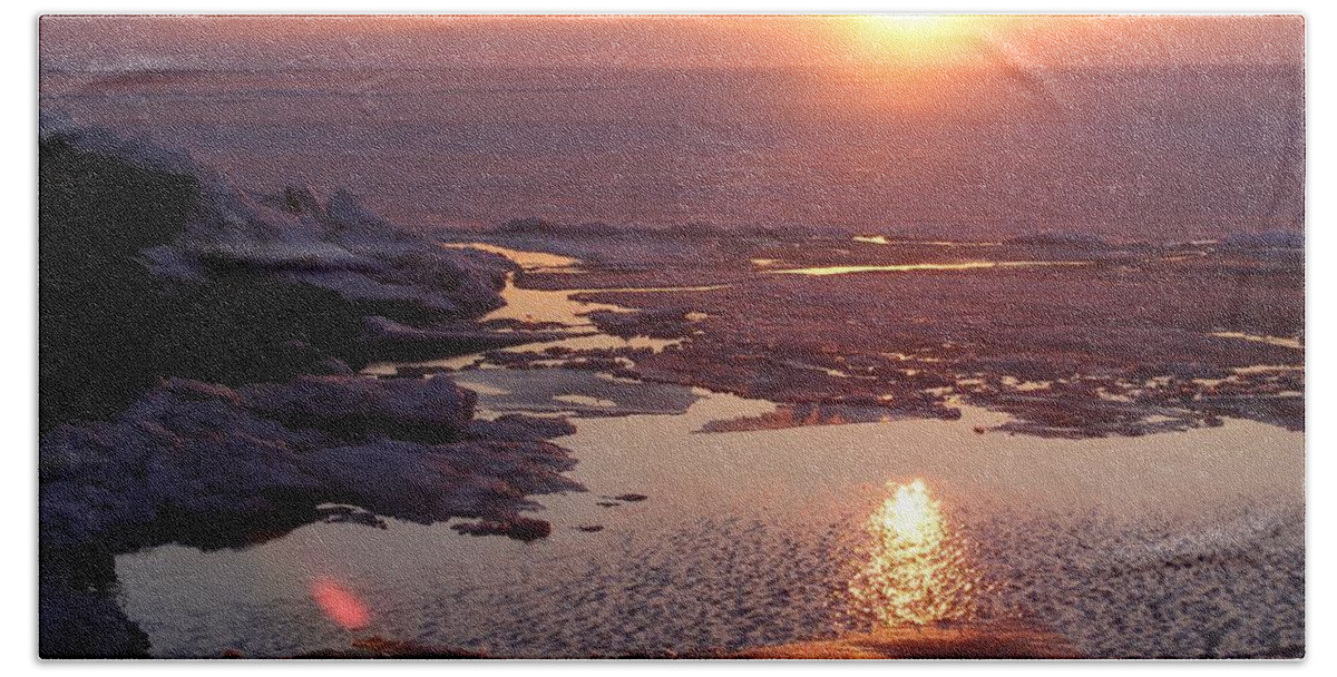 Evening Beach Towel featuring the photograph Sunset over Oneida Lake - horizontal by Lori Kingston