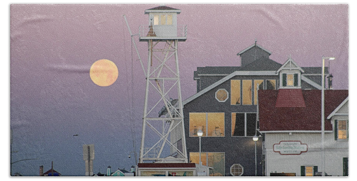 Moon Beach Towel featuring the photograph Super Wolf Moon At The Watch Tower by Robert Banach