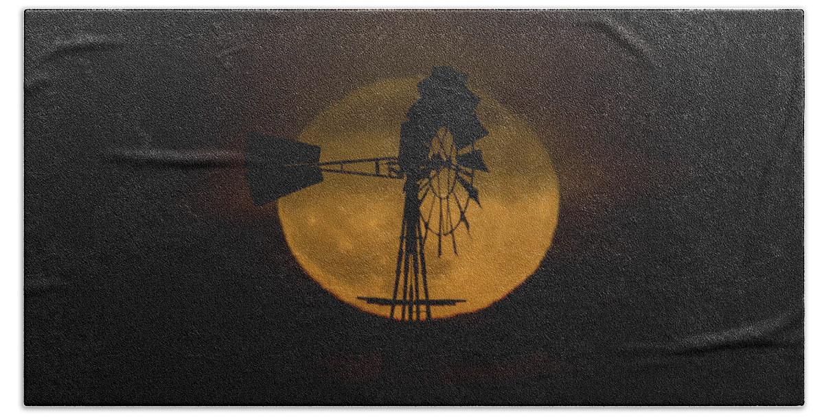 Moon Beach Towel featuring the photograph Supermoon Rise 6 11-14-2016 by Ernest Echols