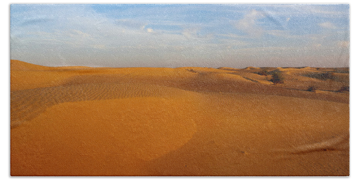 Al Maha Beach Sheet featuring the photograph The Desert by Jouko Lehto