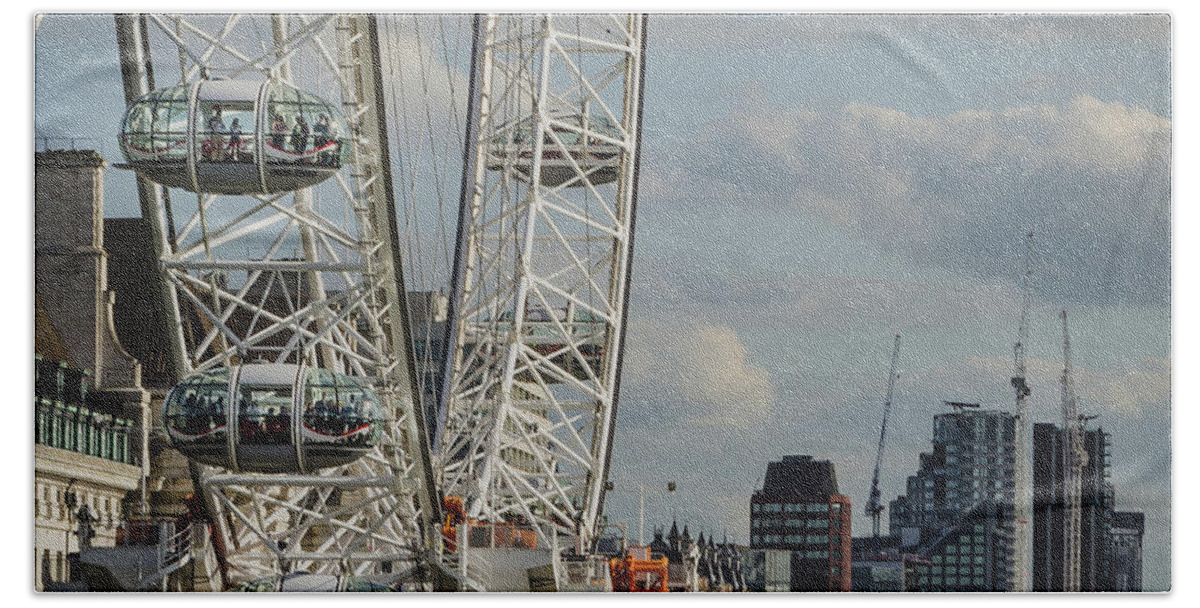 London Eye Beach Towel featuring the photograph The London Eye by Perry Rodriguez