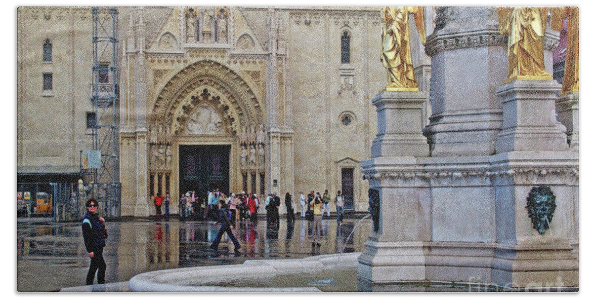 The Main Portal Of Zagreb Cathedral Beach Sheet featuring the photograph The Main Portal Of Zagreb Cathedral by Jasna Dragun