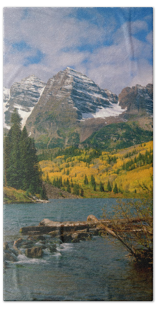 Mark Miller Photos Beach Towel featuring the photograph The Maroon Bells in Autumn by Mark Miller
