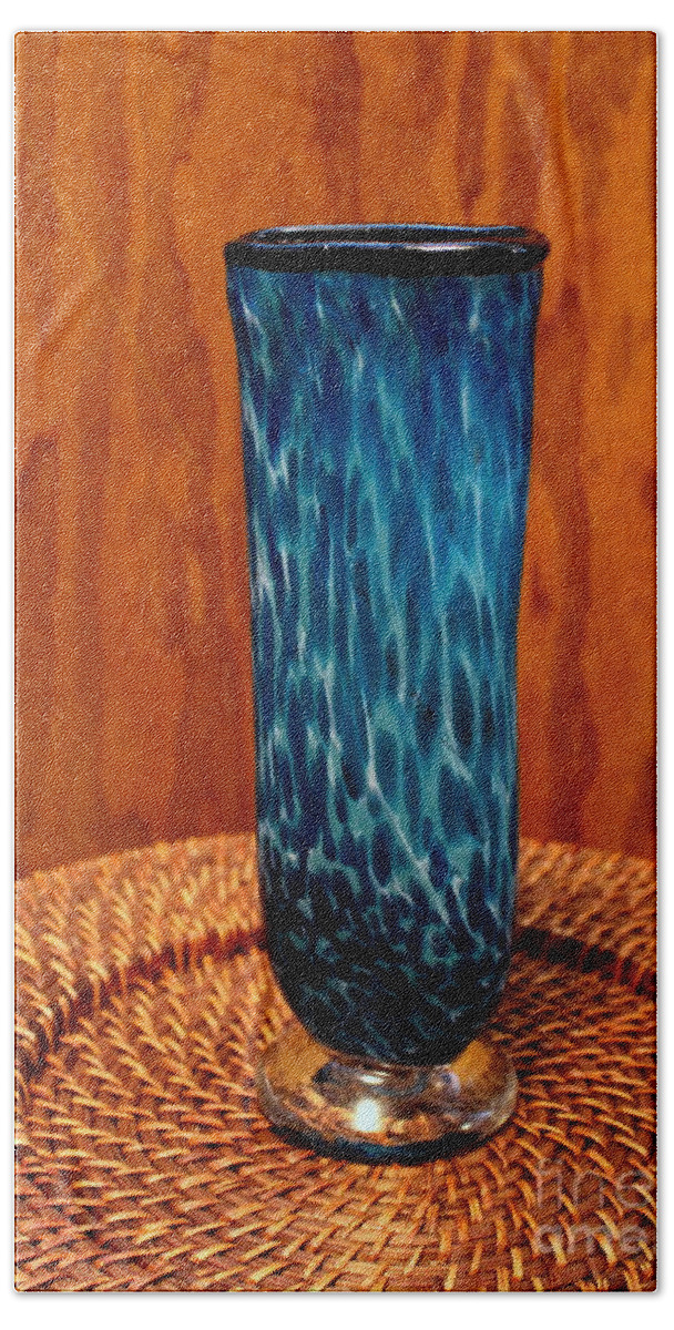 Vase Beach Sheet featuring the photograph The Vase by Marie Neder