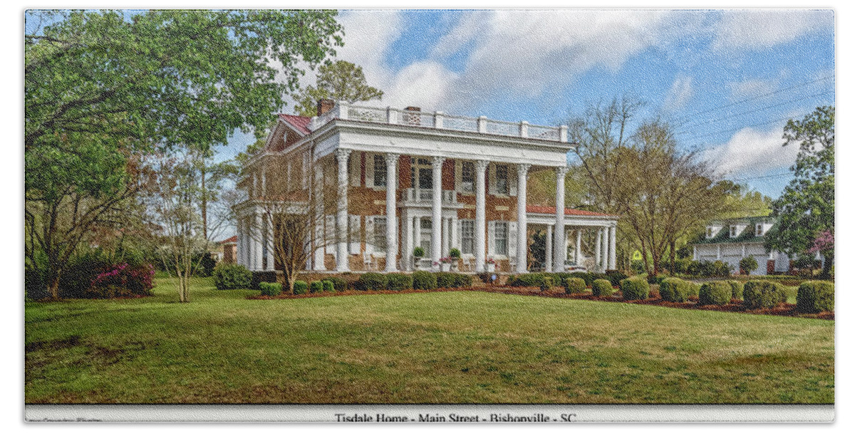 Bishopville Manor Beach Towel featuring the photograph Tisdale Manor2 by Mike Covington