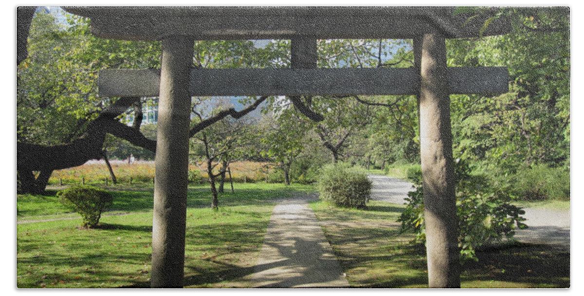 Japan Beach Towel featuring the photograph Torii by Brandy Woods