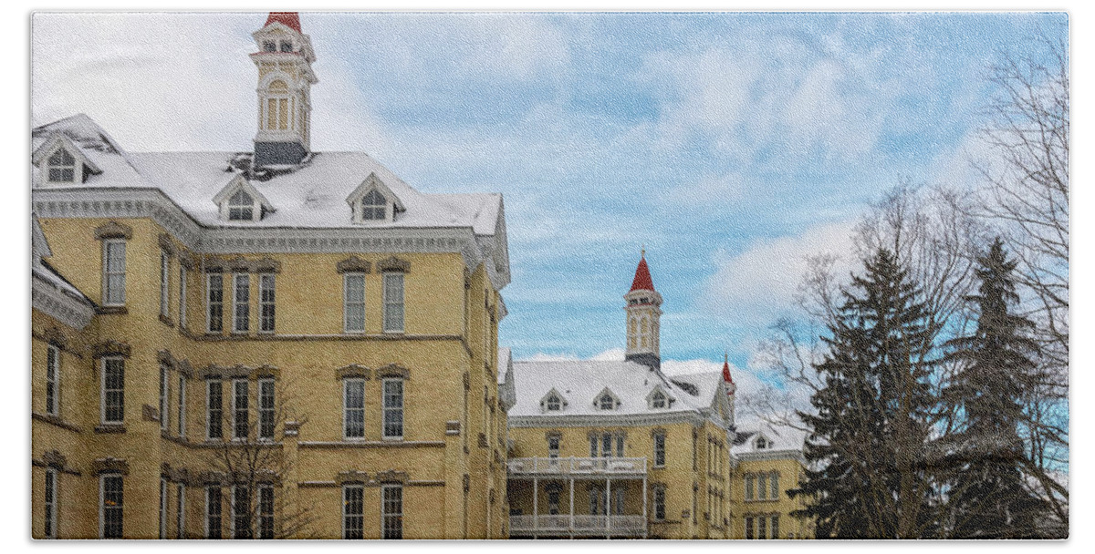 Traverse City State Hospital Beach Towel featuring the photograph Traverse City State Psychiatric Hospital by Steve L'Italien