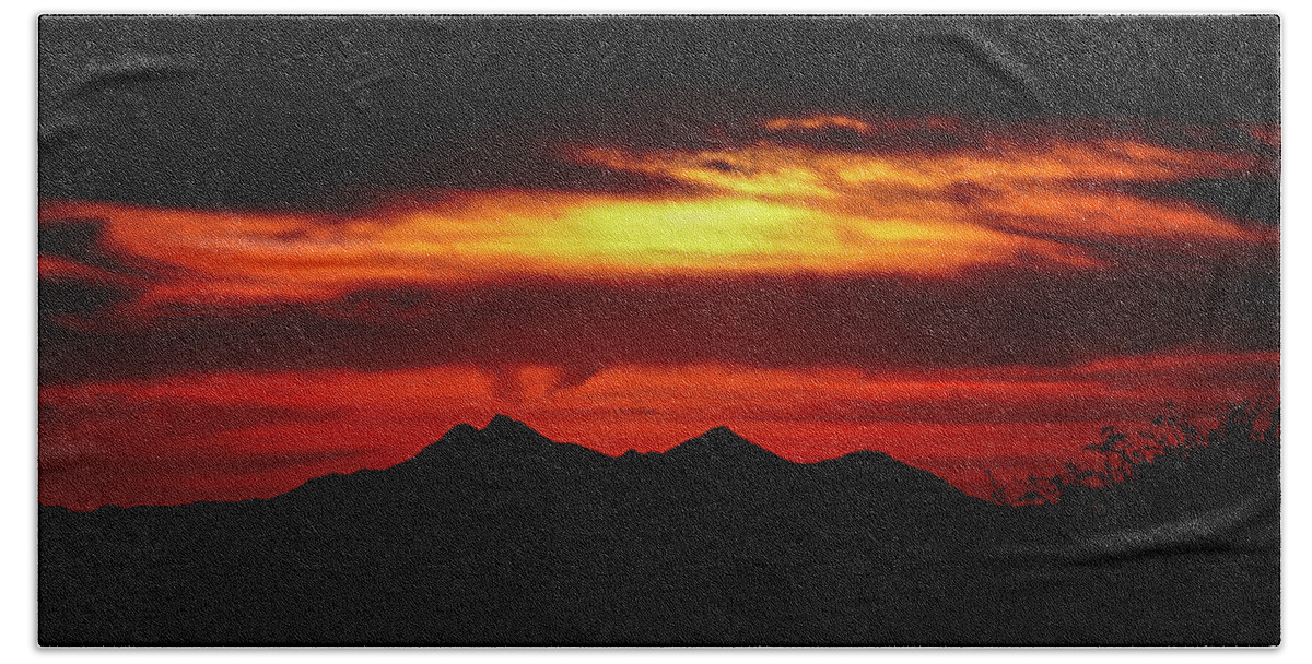 Sun Beach Sheet featuring the photograph Tucson Mountain Sunset h1854 by Mark Myhaver