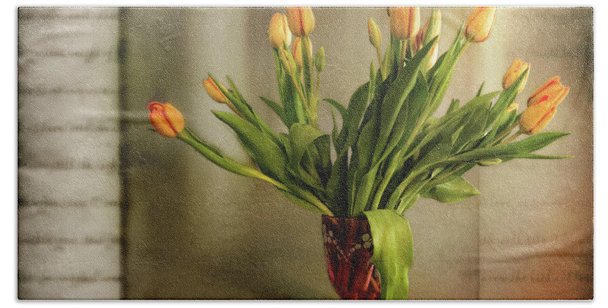 Tulips Beach Towel featuring the photograph Tulips by John Anderson