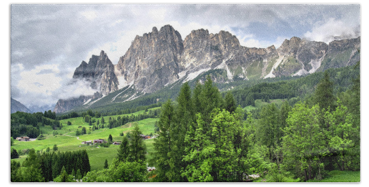 Italy Beach Sheet featuring the photograph View of the Dolomites by Alan Toepfer