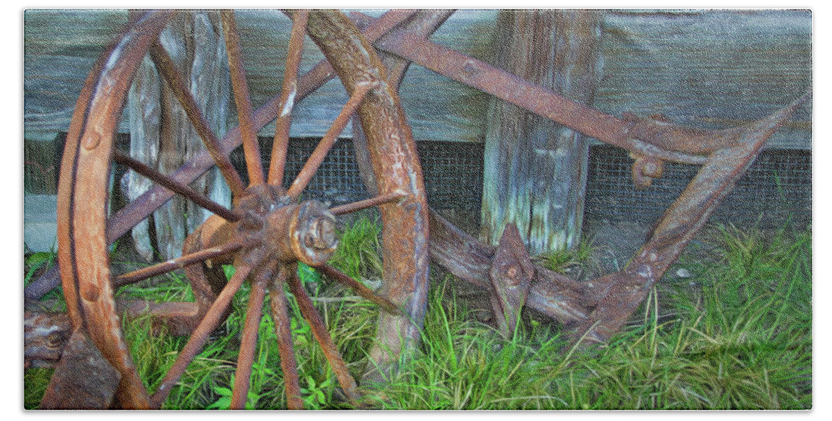 Farm Beach Towel featuring the photograph Wagon Wheel and Fence by David and Carol Kelly