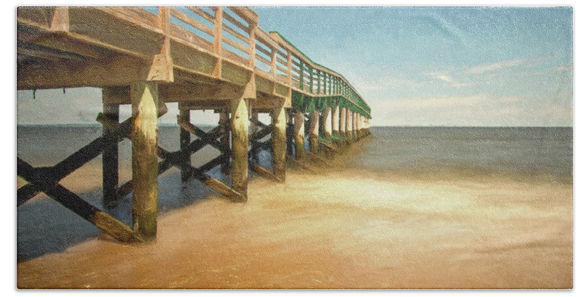 Waterfront Beach Sheet featuring the photograph Waterfront Park Pier 1 by Gary Slawsky