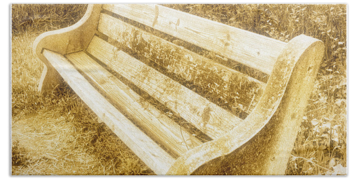 Weather-beaten Beach Towel featuring the photograph Weatherbeaten Wooden Bench by A Macarthur Gurmankin