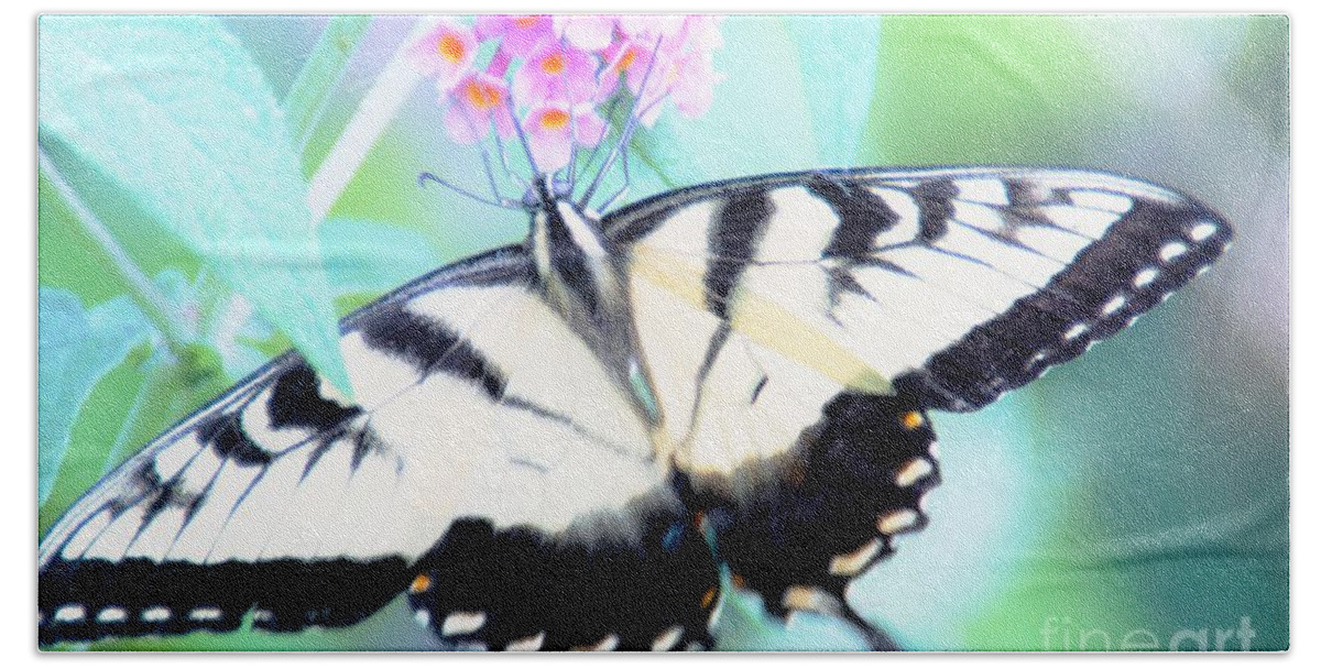 Butterfly Beach Towel featuring the photograph Wings by Merle Grenz