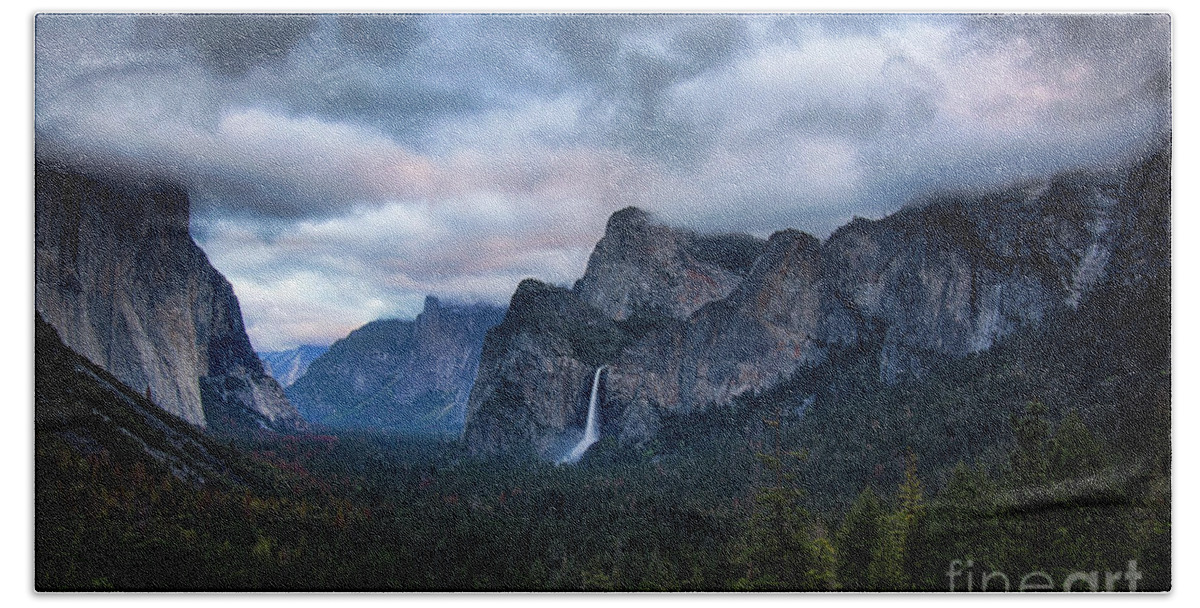 Yosemite Beach Towel featuring the photograph Yosemite Valley by Brandon Bonafede