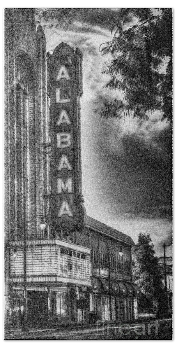 Architecture Beach Sheet featuring the photograph Alabama Theatre #2 by Ken Johnson
