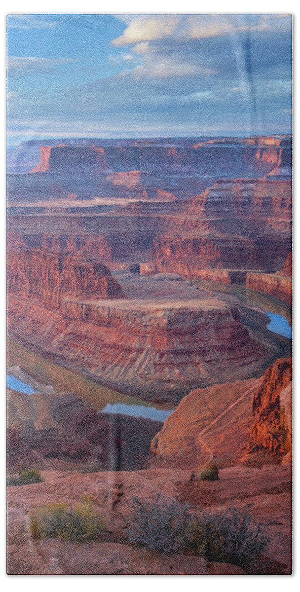 00565364 Beach Towel featuring the photograph Colorado River From Deadhorse Point, Canyonlands National Park, Utah #1 by Tim Fitzharris