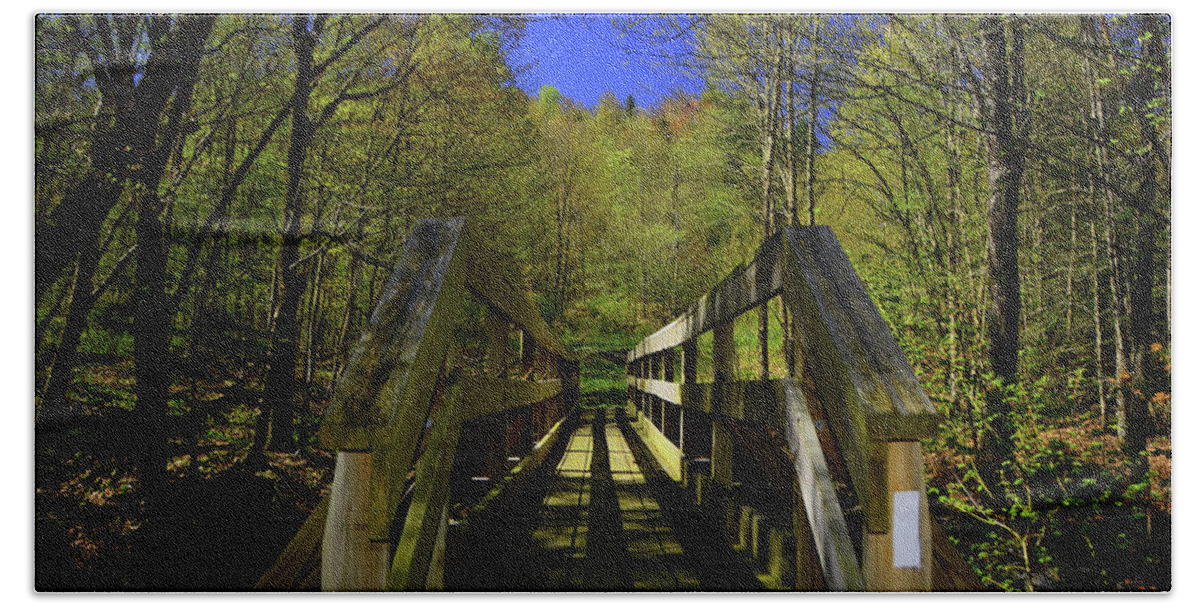 At Crosses Vt's Stoney Brook Horizontal Beach Towel featuring the photograph AT Crosses VT's Stoney Brook Horizontal by Raymond Salani III