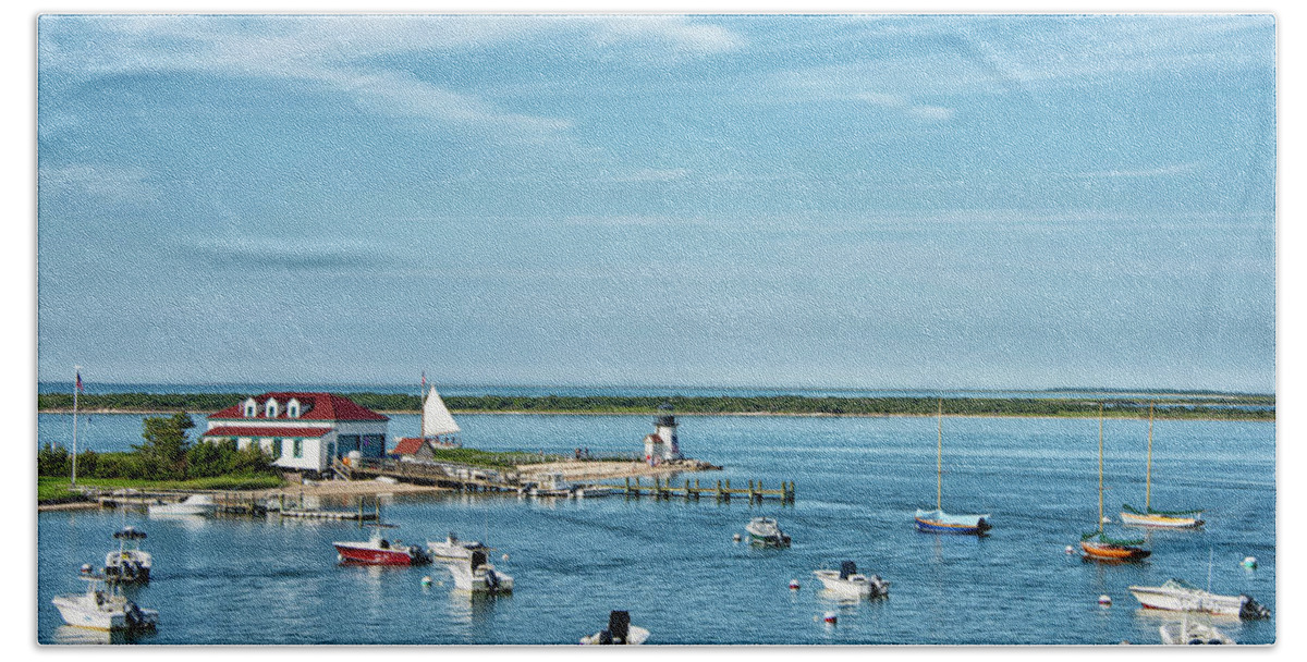 Sailing Beach Towel featuring the photograph Brant Point - Nantucket Massachusetts by Brendan Reals