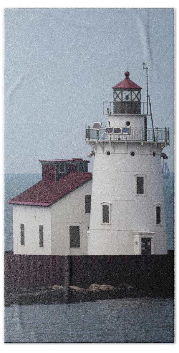 Lighthouse Beach Towel featuring the photograph Cleveland Harbor West Lighthouse by Dale Kincaid