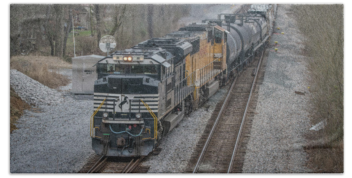 Railroad Beach Towel featuring the photograph CSX Q500, led by Norfolk Southern 1111 by Jim Pearson
