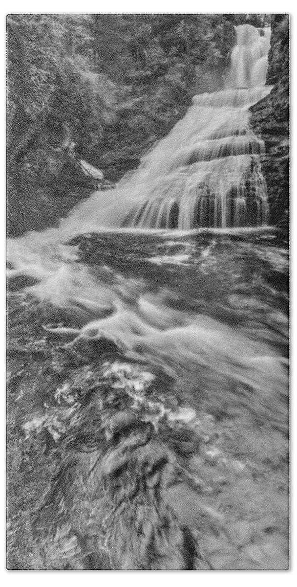 Dingmans Falls Beach Towel featuring the photograph Dingmans Water Falls DWG BW by Susan Candelario