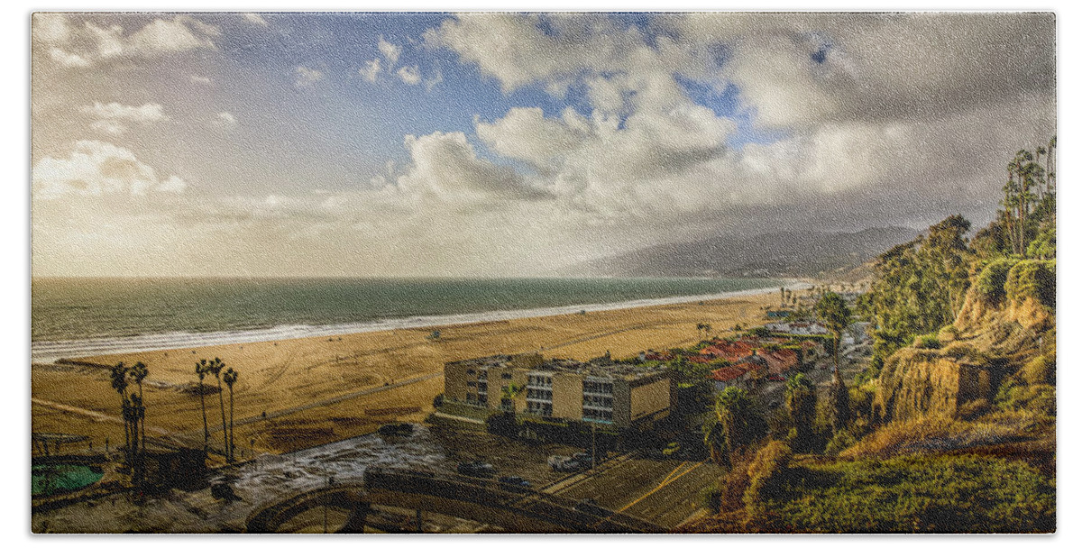 Santa Monica Bay Beach Sheet featuring the photograph First Rain - Winter 18 by Gene Parks