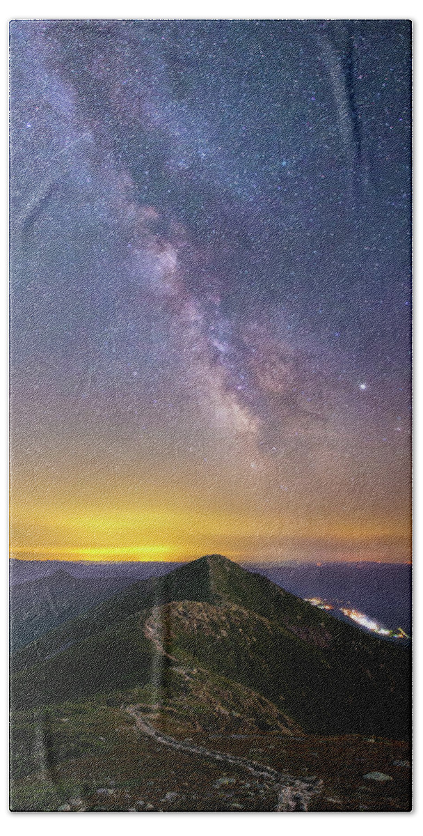 Franconia Ridge Beach Towel featuring the photograph Franconia Ridge Milky Way by White Mountain Images
