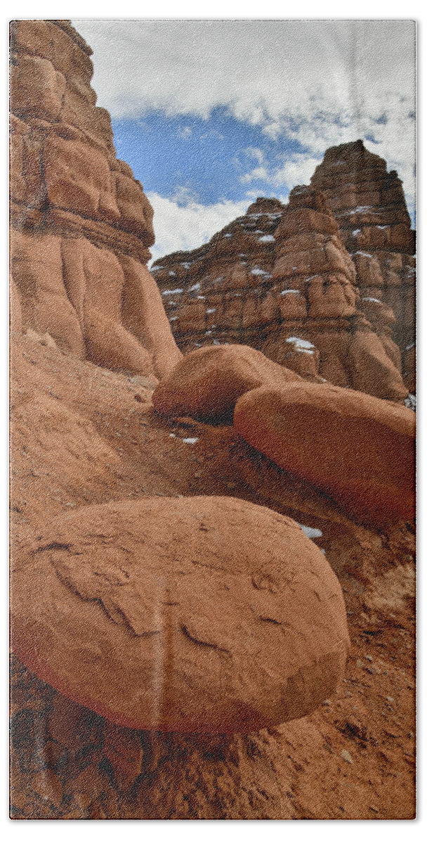 Highway 24 Beach Towel featuring the photograph Goblin Boulders near Hanksville Utah by Ray Mathis